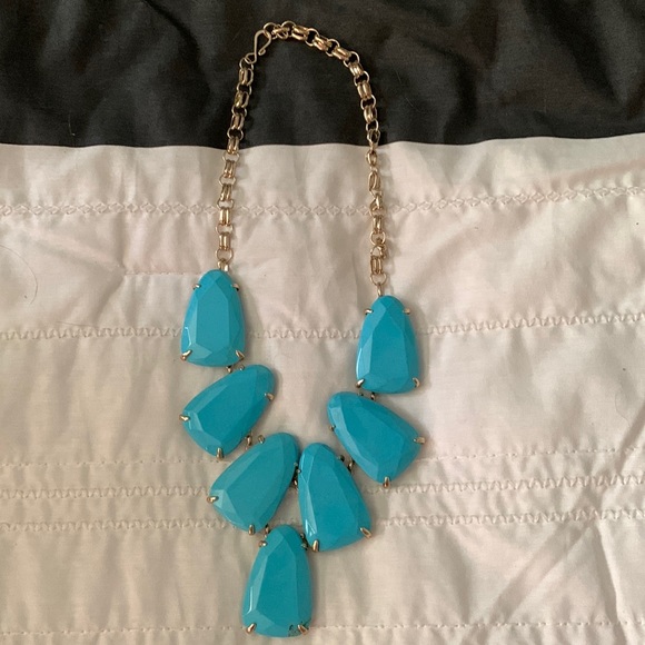 Kendra Scott Jewelry - Kendra Scott turquoise Harlow necklace